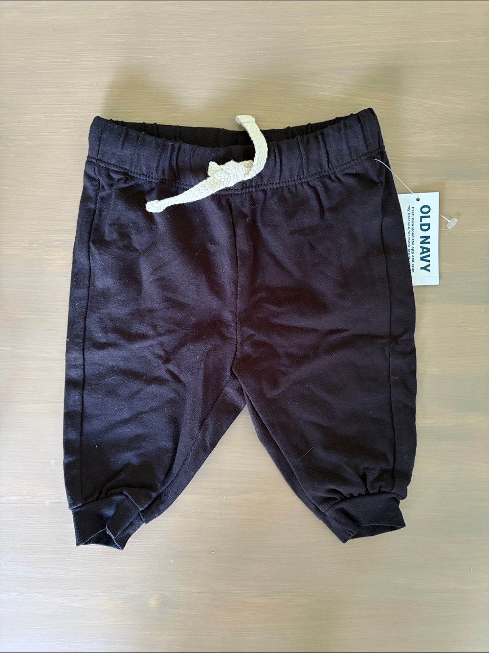 Old Navy Black Jogger Sweatpants with Cream Drawstring NWT